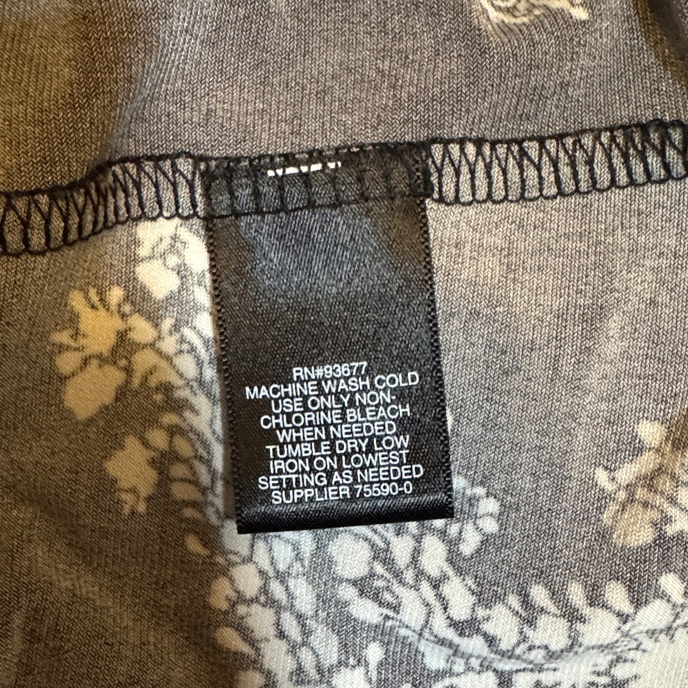 Liz Claiborne Career Black and White Paisley Blouse Size XL - Picture 10 of 10